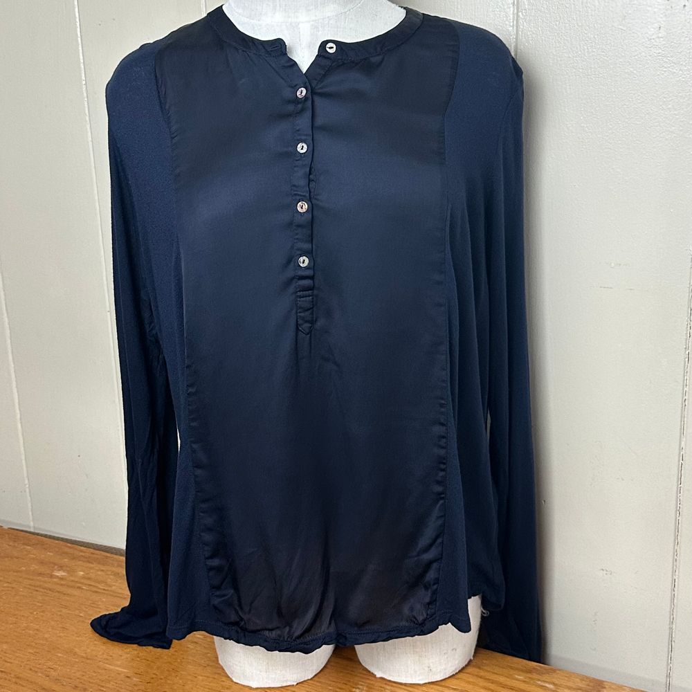 Lucky‎ Brand Top Women's Large Long Sleeve